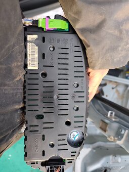 Riadiaca jednotka a budíky Škoda Fabia 1 - 3