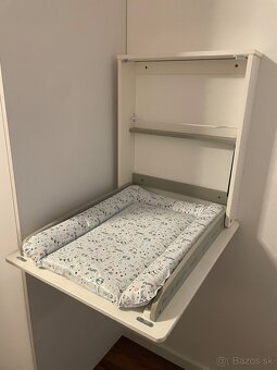 Sklápací prebaľovací pult BADABULLE - 3