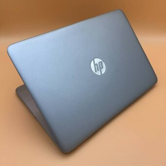 Notebook 14" HP.AMD PRO A10-8730B 4x2,40GHz.8gb ram.256gSSD - 3