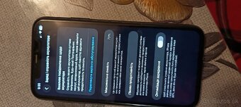 Iphone 11 64 batérie 73 - 3