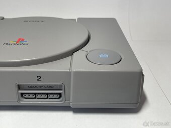 PlayStation 1 FAT SPCH-7502 + 3 ovládače + memory card - 3