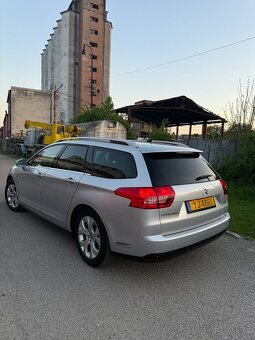 Citroen C5 Tourer 2.0 HDI 100kw Automat,Exclusive,Bi-Xenon - 3