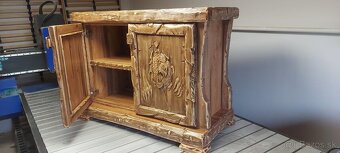 Drevená komoda "Poľovnicke motivy"V-100cm š-120cm - 3