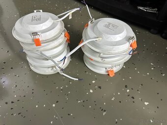 Led zapustené svetlo - 3