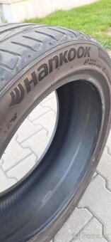 HANKOOK 225/45 R17
- 3