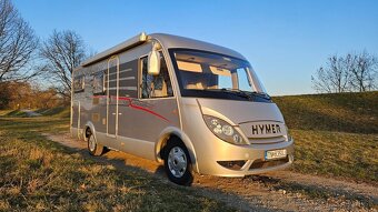 Integrovaný autokaravan HYMER Exsis I562 Silverline - 3
