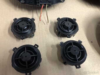 Reproduktory OEM originál Passat B8 - 3