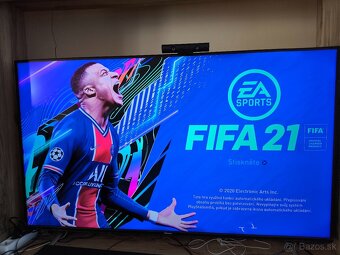 Sony PlayStation 4 slim +2x ovládač+ FIFA 21 - 3