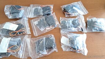 15kg digi serva standardnych rozmerov, kovove prevody - 3