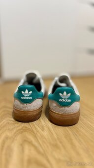 Adidas 3mc vel 42 2/3 - 3