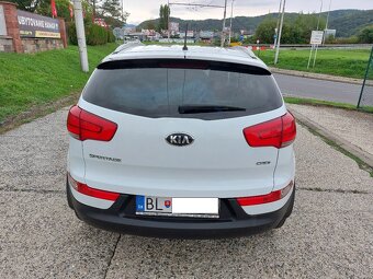 Kia Sportage 2.0 CRDi 4WD Gold - 3