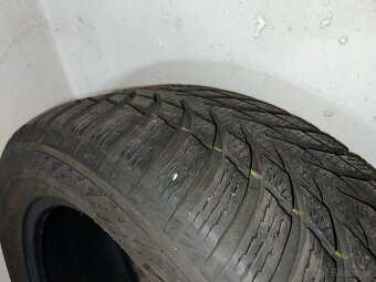 215/55/18 Zimne pneu Nokian - 3