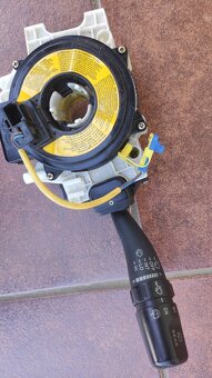 Kia Sorento I , podvolantovy krúžok - 3