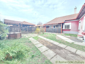Pôvodný ihneď obývateľný dom v podunajskej dedinke Kr - 3