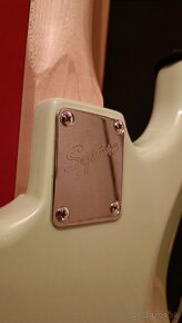Fender Squier Affinity - Surf Green - 3