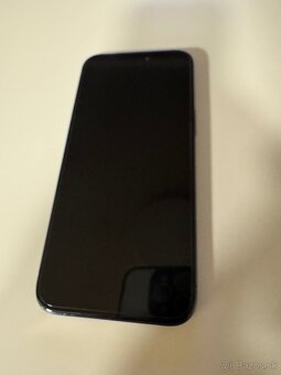 iPhone 15 Pro max pozor je to Fake - 3