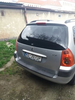 Peugeot 307 Combi 1.4 16V - 800eur - 3