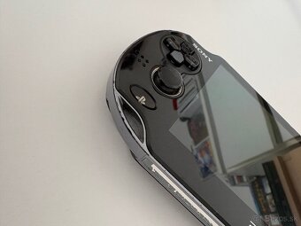 Playstation Vita Black - 3