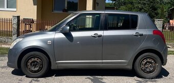 Suzuki Swift - 3
