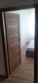 3 izbovy byt + balkon - 3