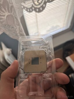 AMD ryzen 5 3600 - 3