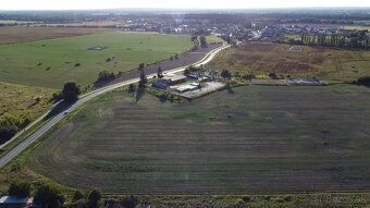 Orná pôda na hranici intravilánu, Malacky, Družstevná ulica - 3