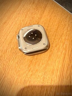 Apple Watch Ultra 1 - 49mm - 3