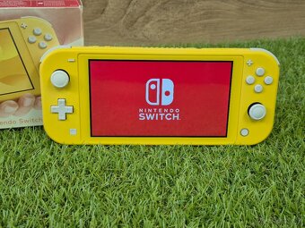 Nintendo Switch Lite žlté + hra KohLanta - 3
