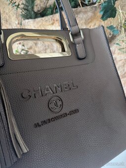 Nová hnedá kabelka na plece aj do ruky - 3