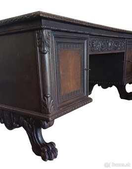 Staroẓ̌itný pisací stôl - 3