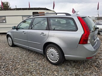 Volvo V50 1.8i kombi, integrované dětské sedačky - 3