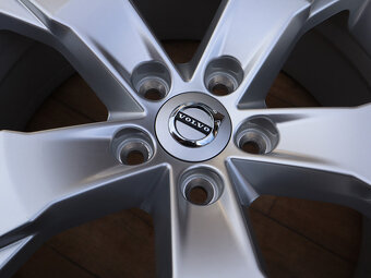 18" 5x108 ALU KOLA VOLVO XC40 – ZIMNÍ SADA + ČIDLA - 3
