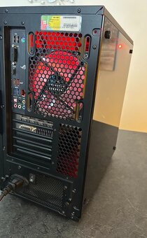 Herný PC i5-8700, 1070Ti, 16GB, SSD... - 3