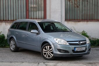 Opel Astra Caravan 1.7 CDTi 110k Essentia - 3