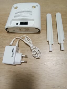 LTE/4G WiFi modemu D-Link DWR-960 - 3
