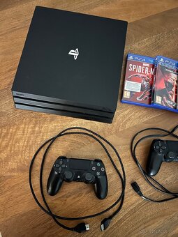 Predám ps4 pro - 3