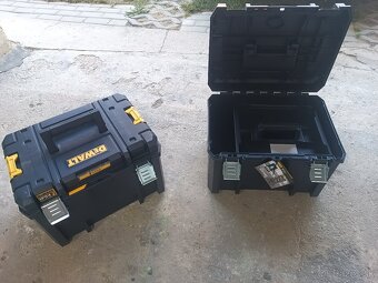 Kufor dewalt - 3