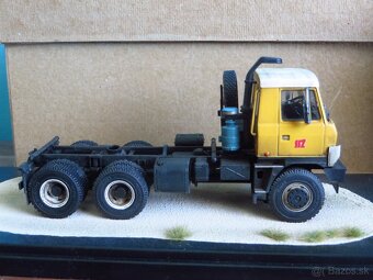 modely aut 1:43 - 3