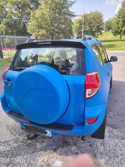 Toyota RAV4 - 3