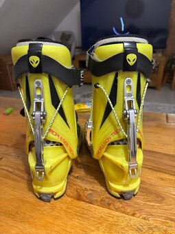 Lyžiarky Scarpa Alien 240 - 3