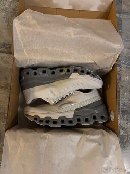 Tenisky ON Cloud - 3