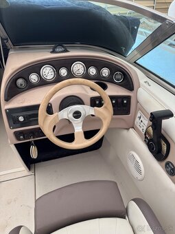 Chaparral 240 SSI Bowrider - 3