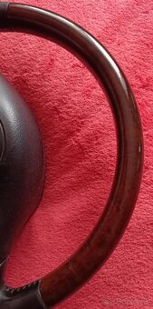 Drevený/polodrevený volant VW - 3