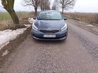 Kia Ceed r.v.2017 170000km - 3