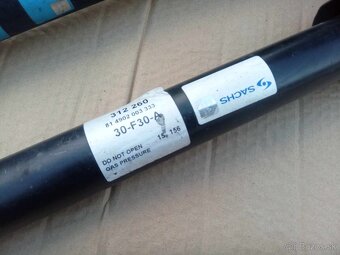 Chrysler 300C zadné tlmiče Sachs (pár) - 3