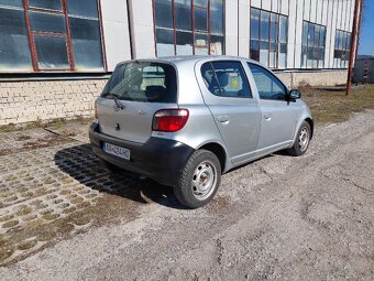 Toyota Yaris 1.0 VVT-i - 3