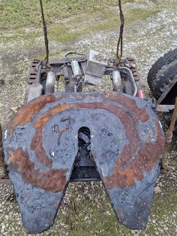 Tocna JOST,vyskovo nastavitelna - 3