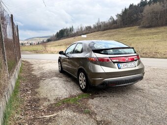 Honda civic 2,2 ufo - 3