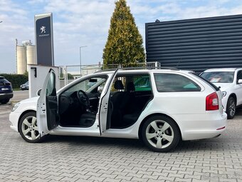 Škoda Octavia Combi 1.4 TSI 90 kW Elegance DSG - 3