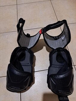 Hokejové lakte Bauer 3X PRO - 3